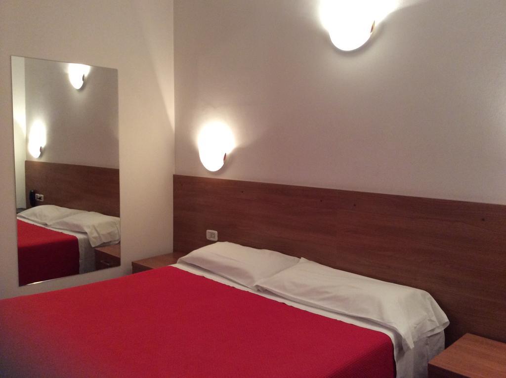 ארצו Hotel San Marco חדר תמונה
